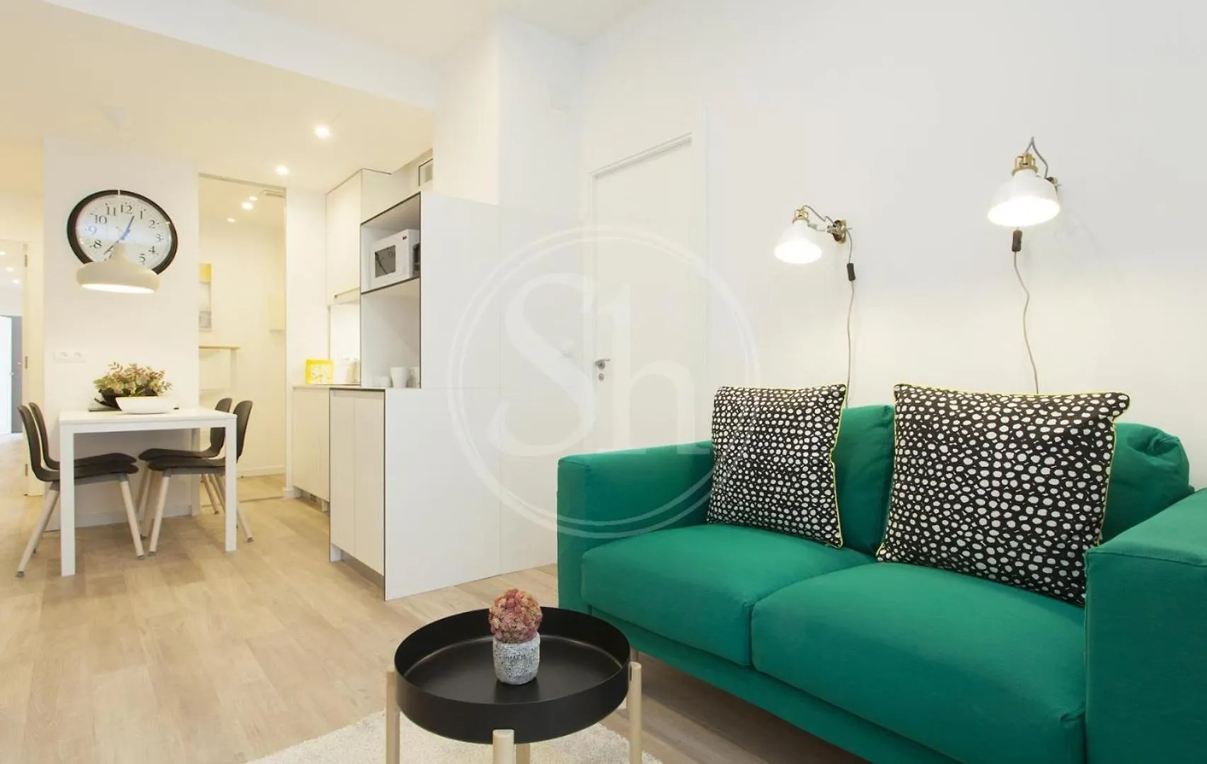 Wonderful Apartment For 6 巴塞罗那